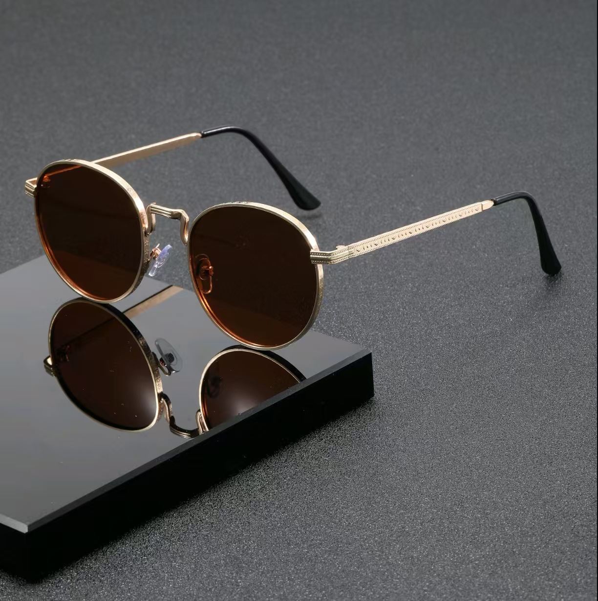 1PCS Retro Oval Narrow Frame S - Metal Photo Panel 评论和价格